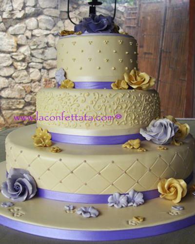 torta-matrimonio-bianco-glicine